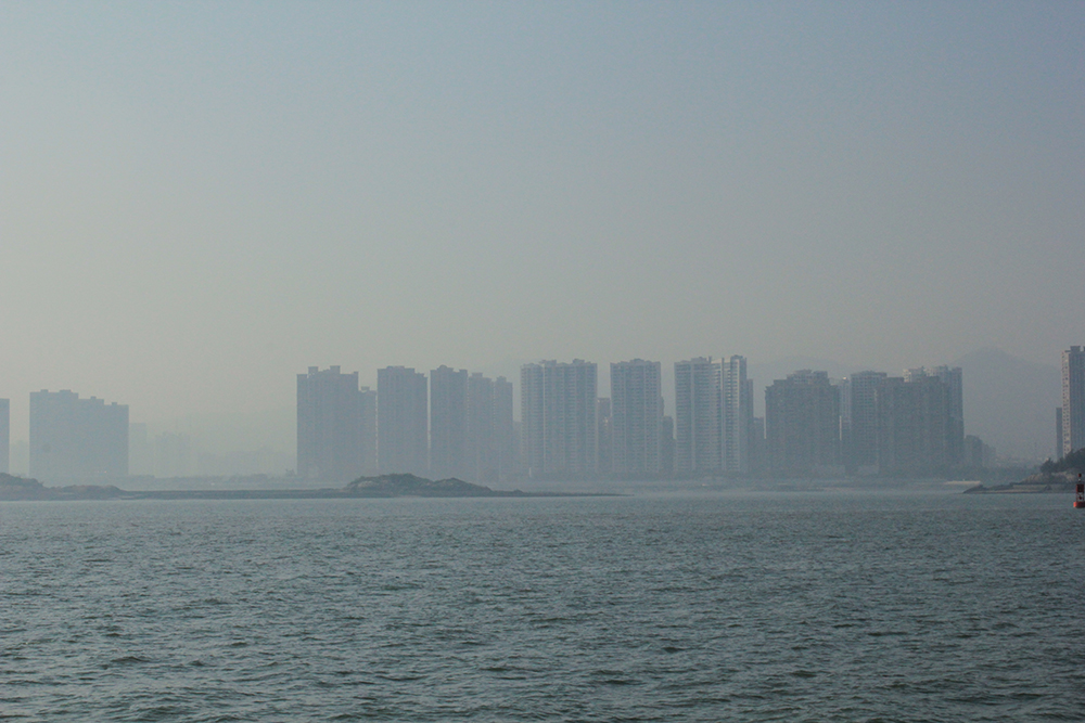 城在海上，海在城中